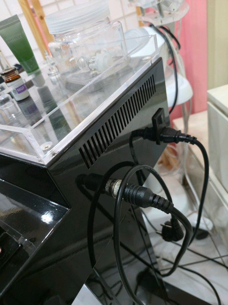 바이젝션 피부미용기기+실린더96개(원가245) 이미지