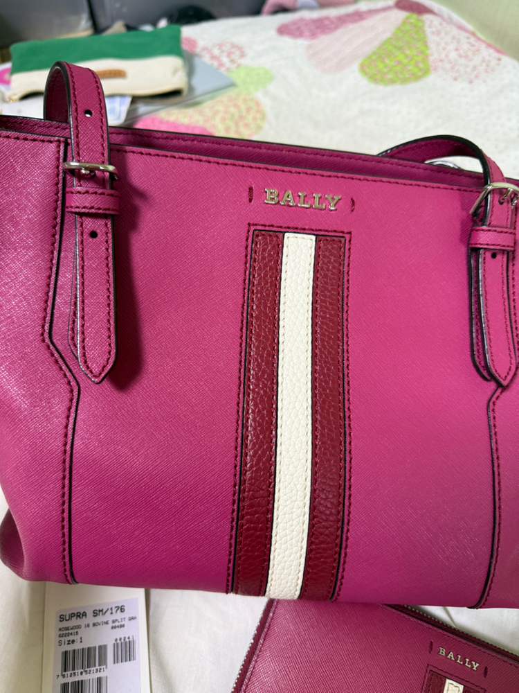 발리 수프라 사피아노레더 토트백. 지갑 저렴하게 세트판매 이미지