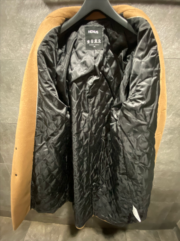 남성 미착용 새제품 카멜 누빔 코트 100 사이즈 자켓 이미지