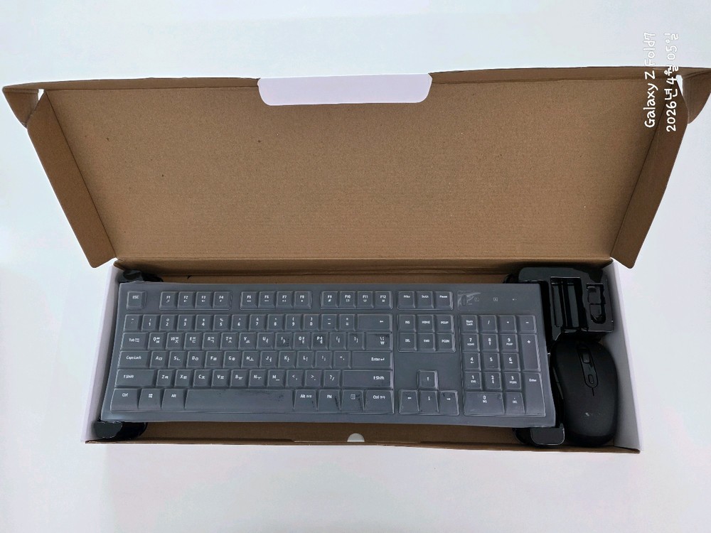 스카이디지탈 WL320 무선키보드 마우스 세트 이미지