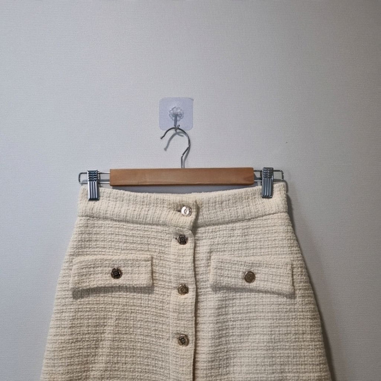 마쥬 maje 트위드 스커트 36 (아이보리 / 금장버튼) 이미지