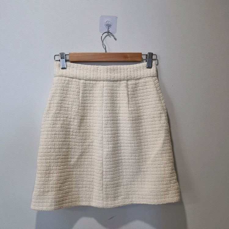 마쥬 maje 트위드 스커트 36 (아이보리 / 금장버튼) 이미지