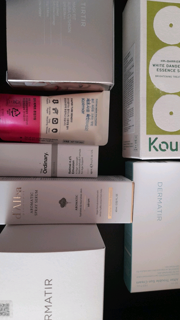 달바 메디큐브 선크림 에센스 등 유통기한 임박 기초 급처분 이미지