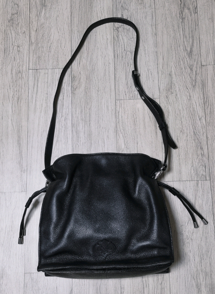 오야니 가죽 버킷백 크로스백 이미지