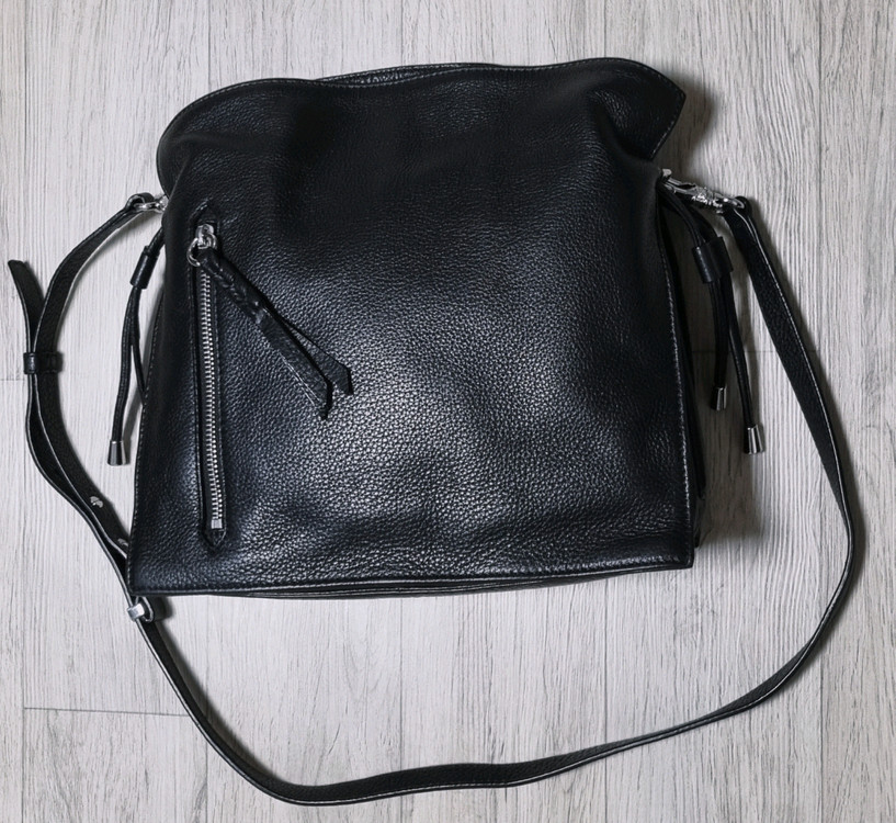 오야니 가죽 버킷백 크로스백 이미지