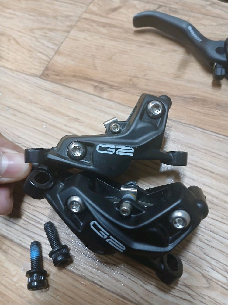 G2 스램 4피스톤 유압식 브레이크 이미지