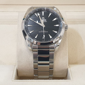 오메가 씨마스터 아쿠아테라 검판 220.10.41.21.01.001 이미지