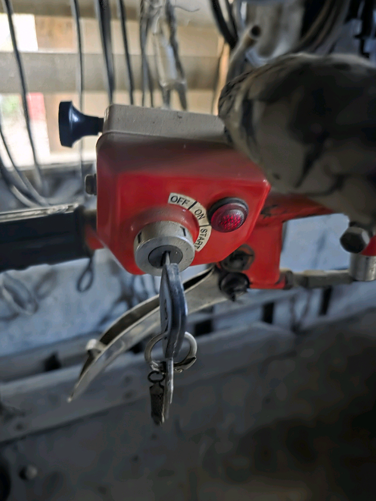 대동 경운기 키시동 4륜 이미지