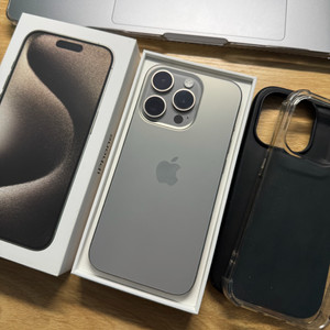 S급 아이폰15프로 512GB 티타늄 이미지