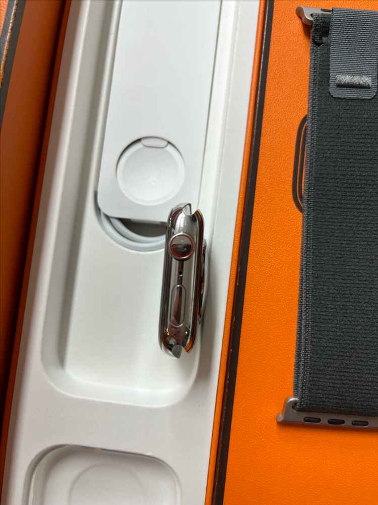 애플워치7에르메스 45mm 실버 배터리96프로 이미지