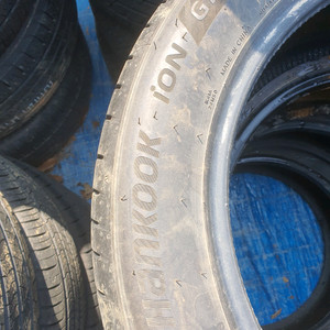 215 55 18 아이온 GT SUV 중고타이어 4본 이미지