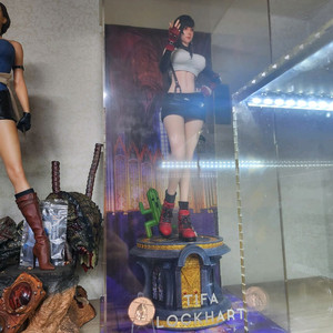 pps(핑크핑크스튜디오) 티파+전용장식장 팝니대 이미지