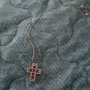 크라운 십자가 은목걸이 이미지