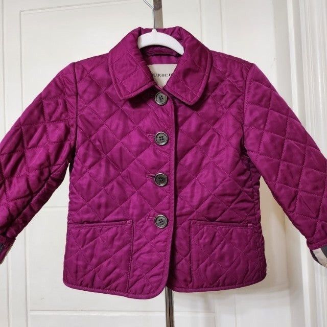 새상품급. 90호 (24m) 버버리 키즈 퀼팅 누빔 자켓 / 칠드런 여아 몽클레어 구찌 펜디 디올 셀린느 이미지