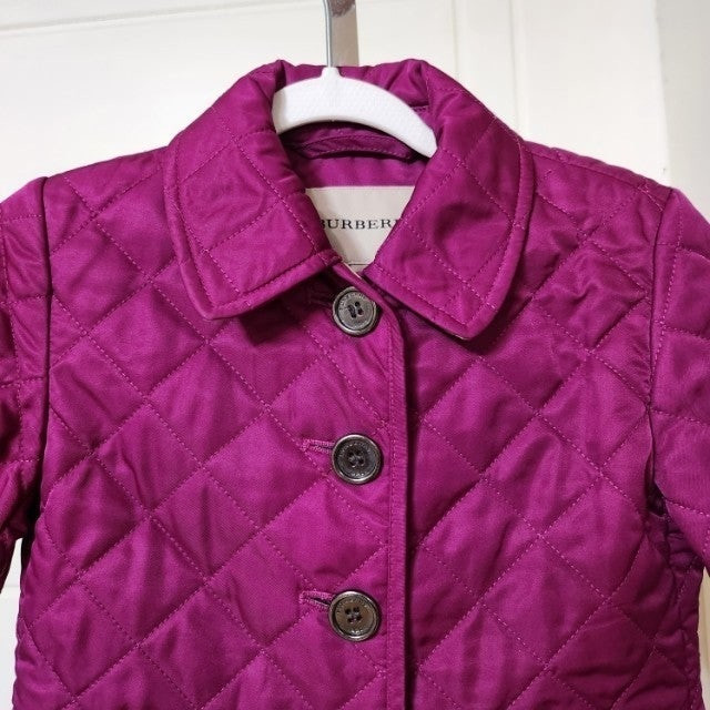 새상품급. 90호 (24m) 버버리 키즈 퀼팅 누빔 자켓 / 칠드런 여아 몽클레어 구찌 펜디 디올 셀린느 이미지