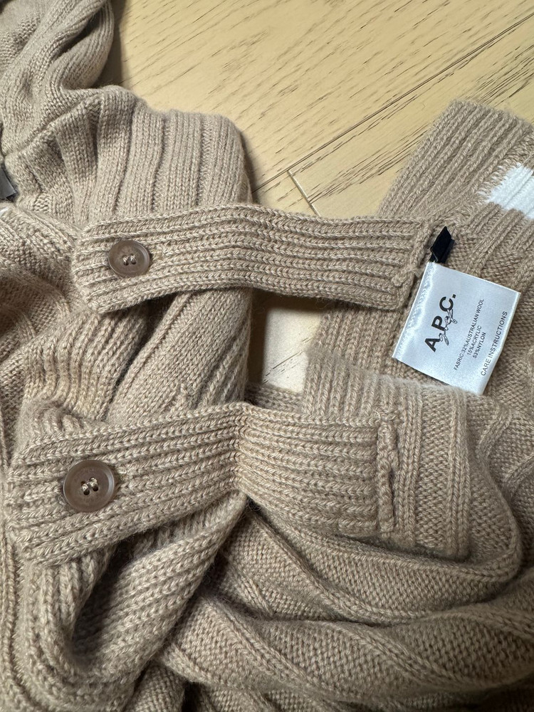 아페쎄골프 니트베스트 블랙,베이지 이미지