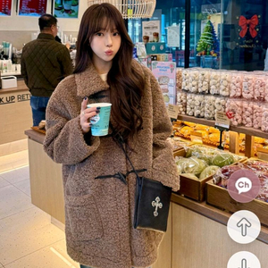 마리마켓 덕폭희 코트 이미지