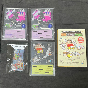 새 제품) 짱구는못말려 산리오&시나모롤 콜라보 랜덤 아크릴스탠드 이미지