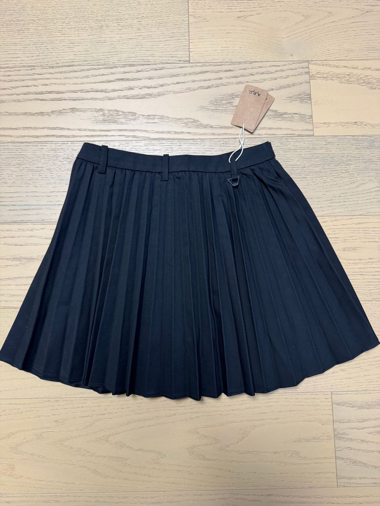 아페쎄골프 주름 스커트 블랙,그레이 이미지