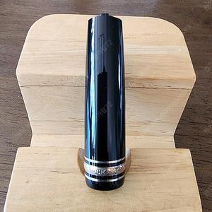 몽블랑 구형 146 만년필 캡 처분합니다. 이미지