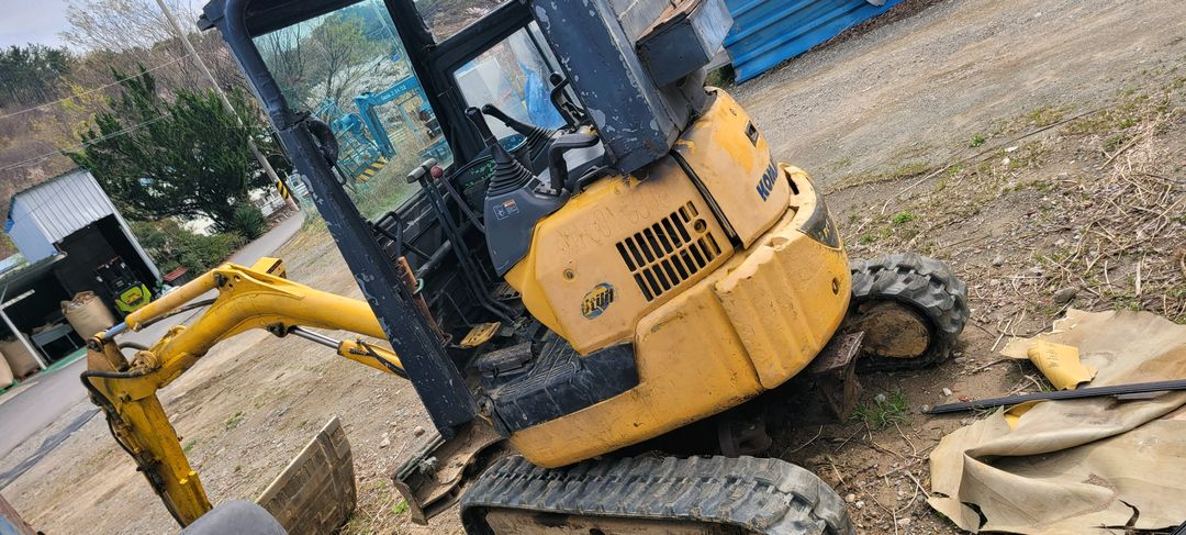 코마츠 PC15 (1.7톤) 미니굴삭기 이전해야 합니다. 이미지