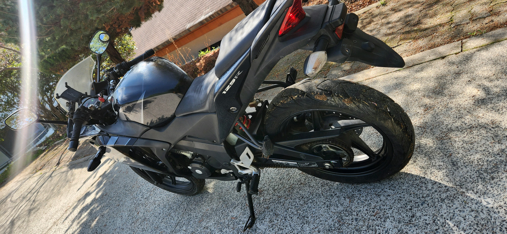 혼다 cbr125 레이싱 오토바이 스쿠터 바이크 검정 라이더 이미지