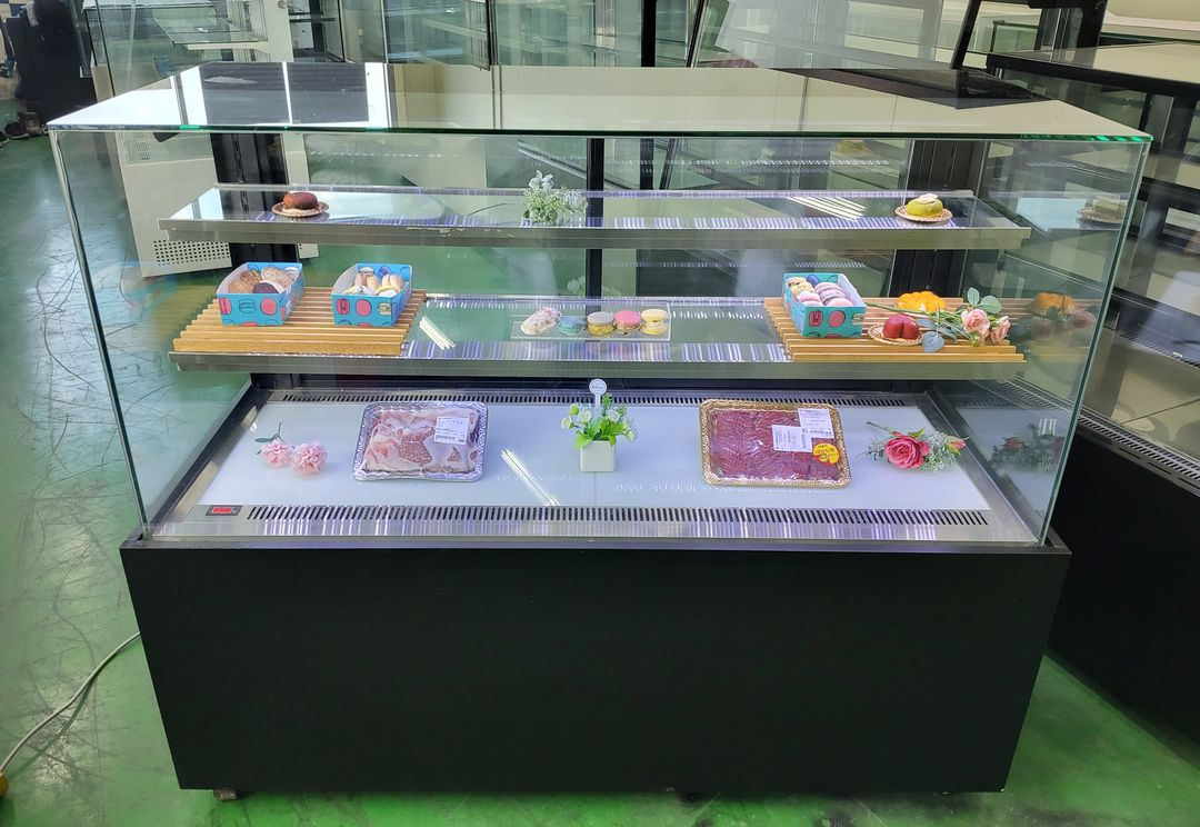 정육 숙성 반찬 케잌 베이커리 디저트 냉동냉장 쇼케이스 이미지