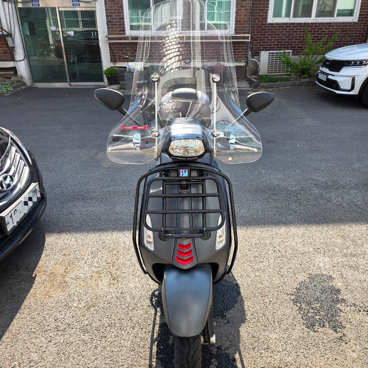 2024년식 베스파 스프린트S 125 이미지