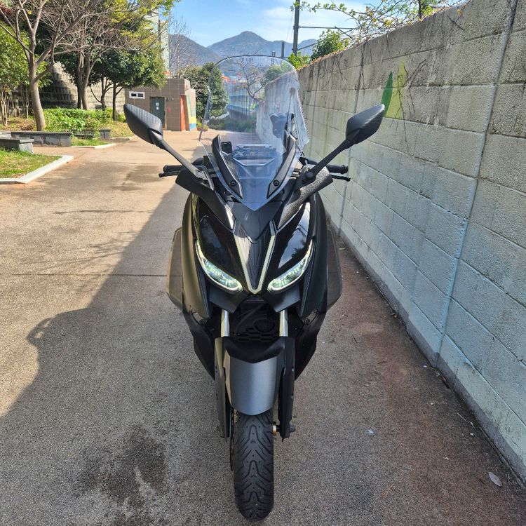 야마하 XMAX300 블랙 오토바이 23년 3월 1인차주 이미지