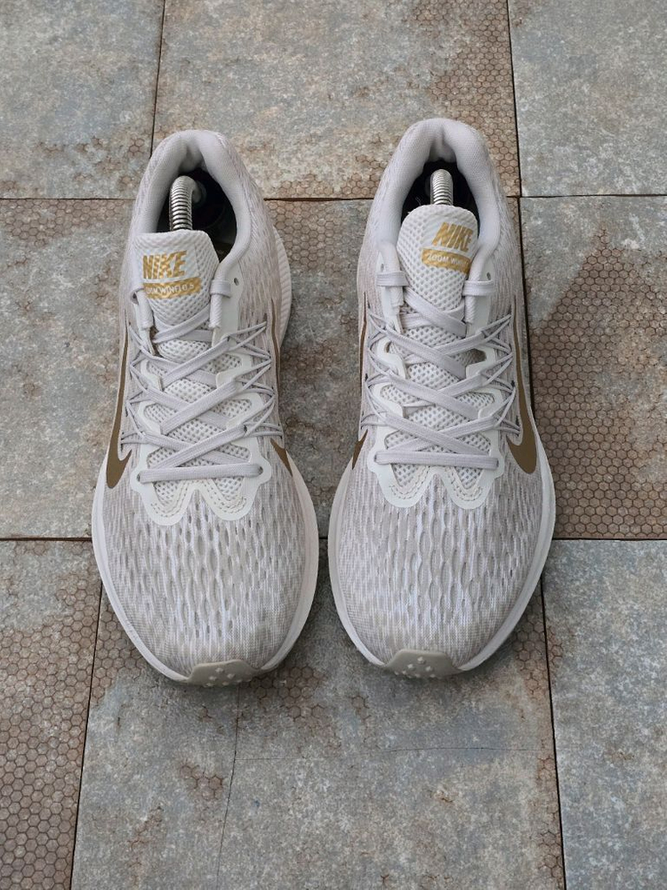 (240)나이키 줌 윈플로 5 운동화 런닝화 이미지