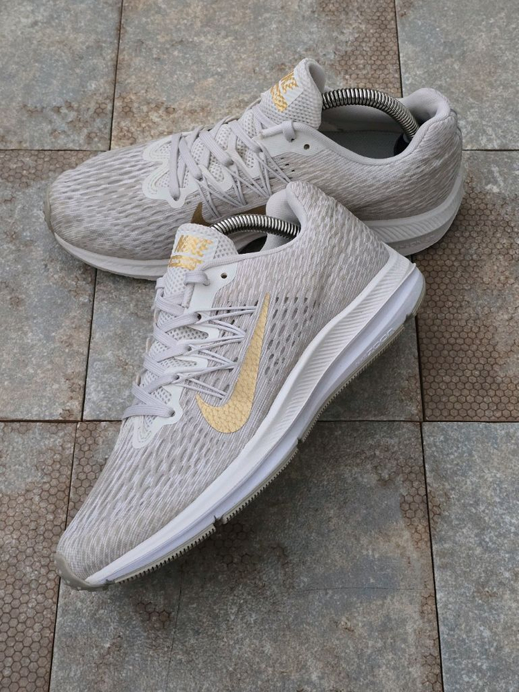 (240)나이키 줌 윈플로 5 운동화 런닝화 이미지