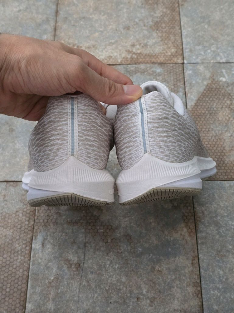 (240)나이키 줌 윈플로 5 운동화 런닝화 이미지