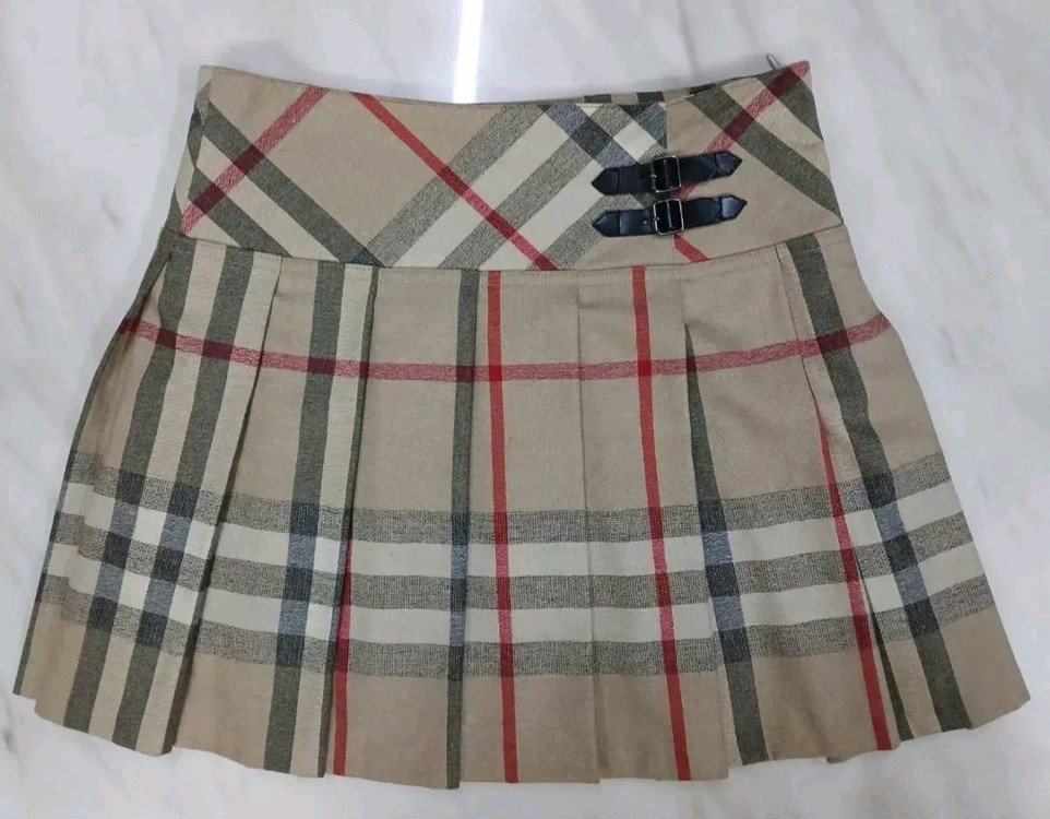 [정품] 버버리 노바체크 미니 스커트 치마 10Y 사이즈 (루이비통 샤넬 구찌 펜디 프라다 디올 에르메스) 이미지