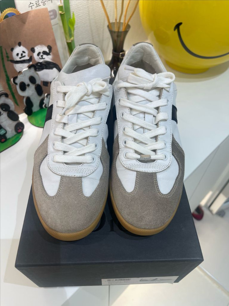 디올 독일 스니커즈 40.5 이미지