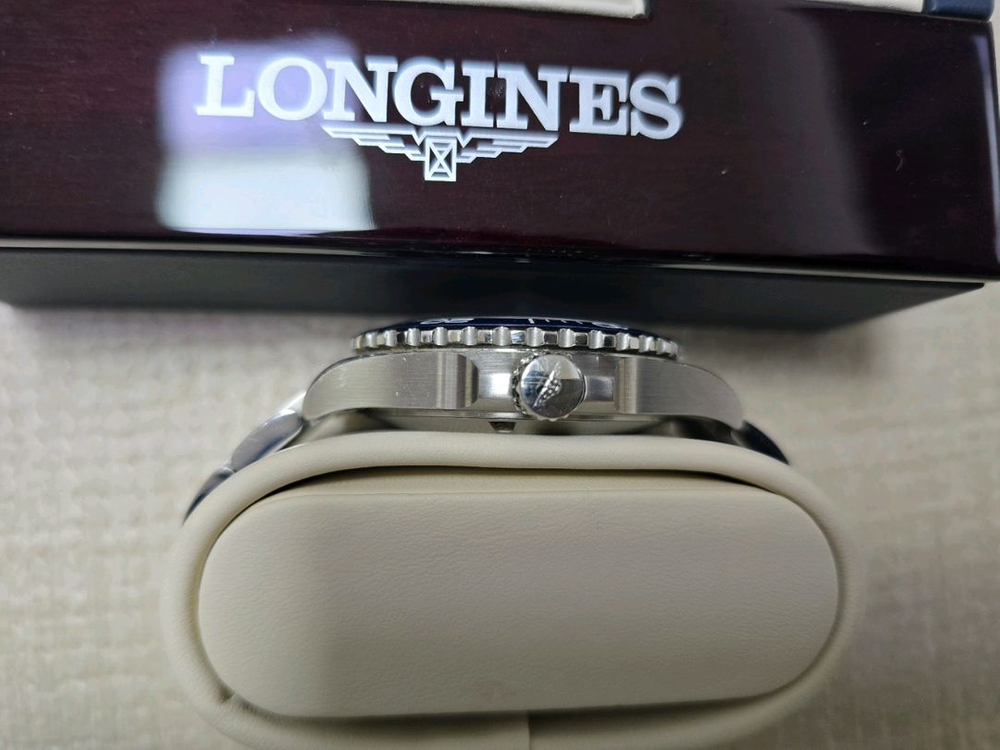 론진 하이드로 콘퀘스트 GMT L3.890.4.96.6 이미지