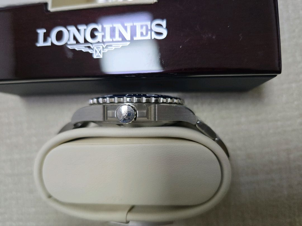 론진 하이드로 콘퀘스트 GMT L3.890.4.96.6 이미지