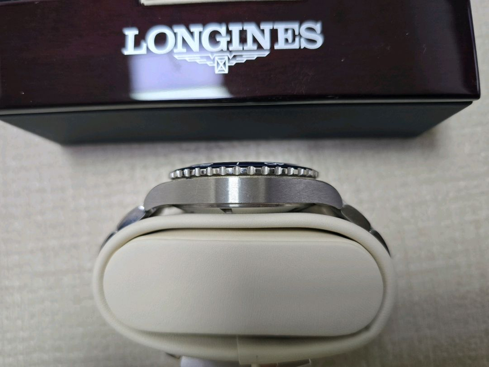 론진 하이드로 콘퀘스트 GMT L3.890.4.96.6 이미지