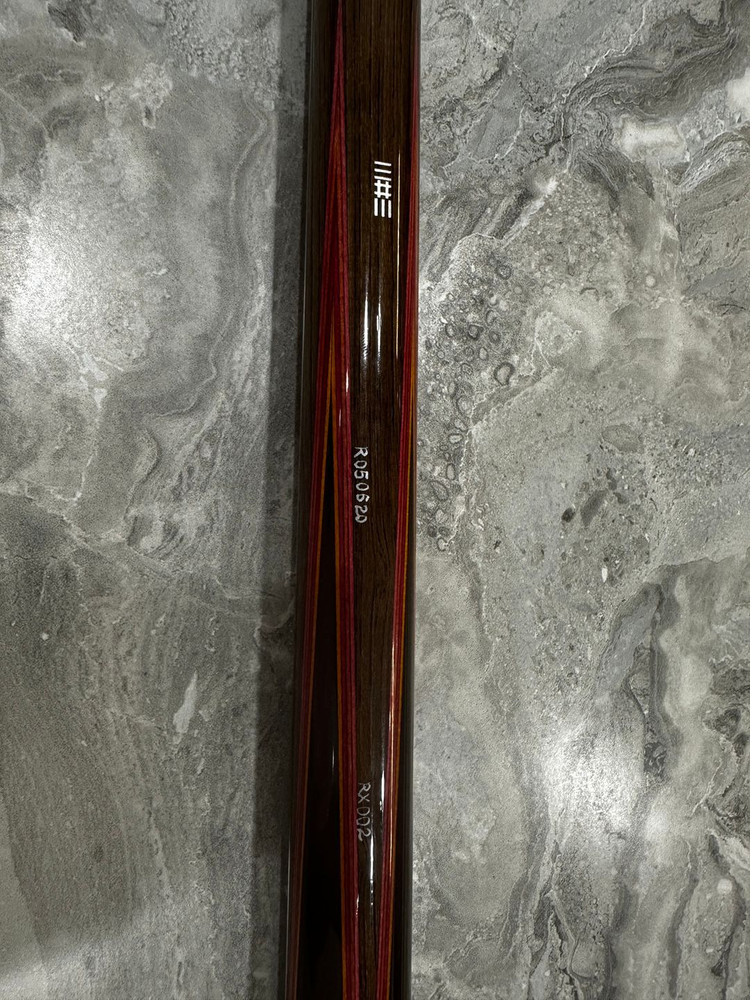 미츠이가와 죠몬 홍목 4검 하기 당구 큐 이미지