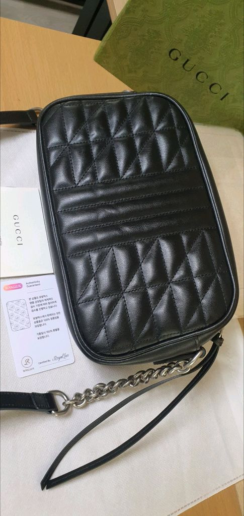 구찌 마몽 크로스백/숄더백 스몰 새상품급 정품(감정서O)프라다루이비통디올고야드샤넬셀린느보테가생로랑발렌시아가버버리가방 이미지