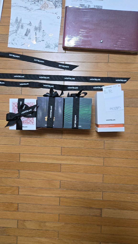 몽블랑 캘리그라피 무지 노트 조디악 말띠 레드 게츠비 그린 스타워커그린 엘릭서퍼퓸 오렌지 만년필잉크 판매합니다 이미지