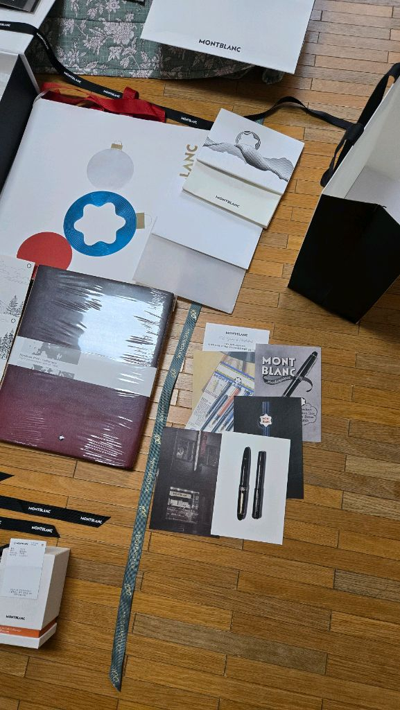 몽블랑 캘리그라피 무지 노트 조디악 말띠 레드 게츠비 그린 스타워커그린 엘릭서퍼퓸 오렌지 만년필잉크 판매합니다 이미지