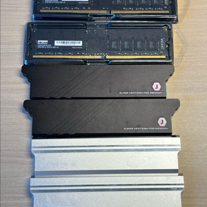 KLEVV DDR4 3200 32GB (16GB 2개)램 메모리,방열판 포함 이미지