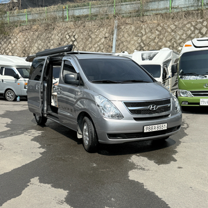 25년제작 스타렉스 캠핑카 거실확장형 인산철600a 이미지