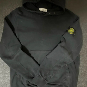 스톤아일랜드 블랙 후드티 이미지