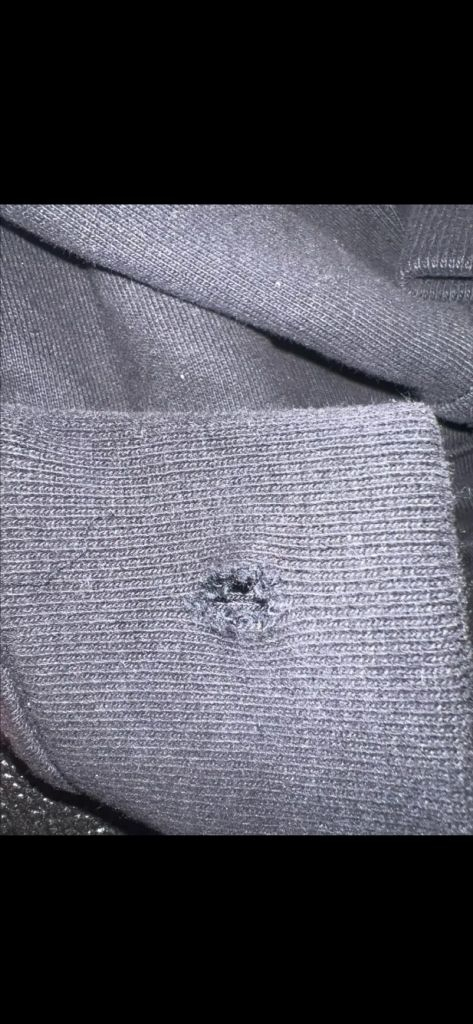 스톤아일랜드 블랙 후드티 이미지