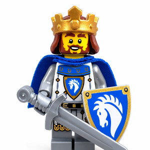 레고 캐슬 31168 마기사 왕 피규어 이미지