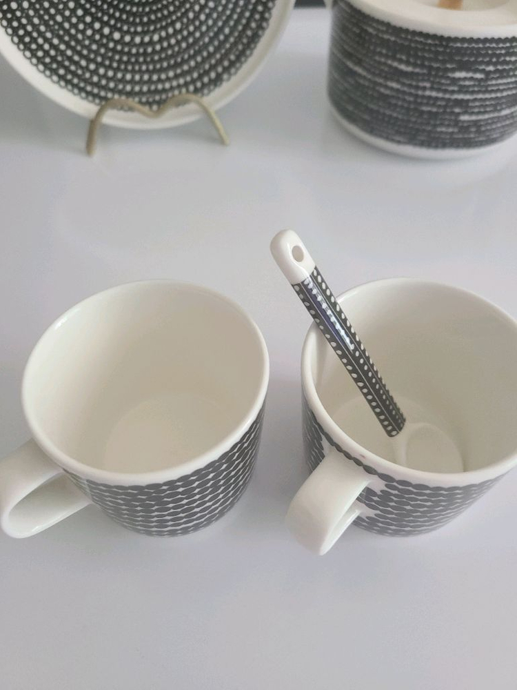 마리메꼬 티팟,커피잔 세트 이미지