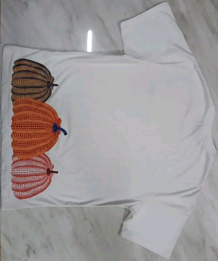 루이비통 쿠사마야요이 한정판 반팔 티셔츠 L 사이즈 (샤넬 구찌 프라다 펜디 에르메스 디올 버버리) 이미지