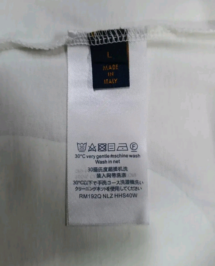 루이비통 쿠사마야요이 한정판 반팔 티셔츠 L 사이즈 (샤넬 구찌 프라다 펜디 에르메스 디올 버버리) 이미지