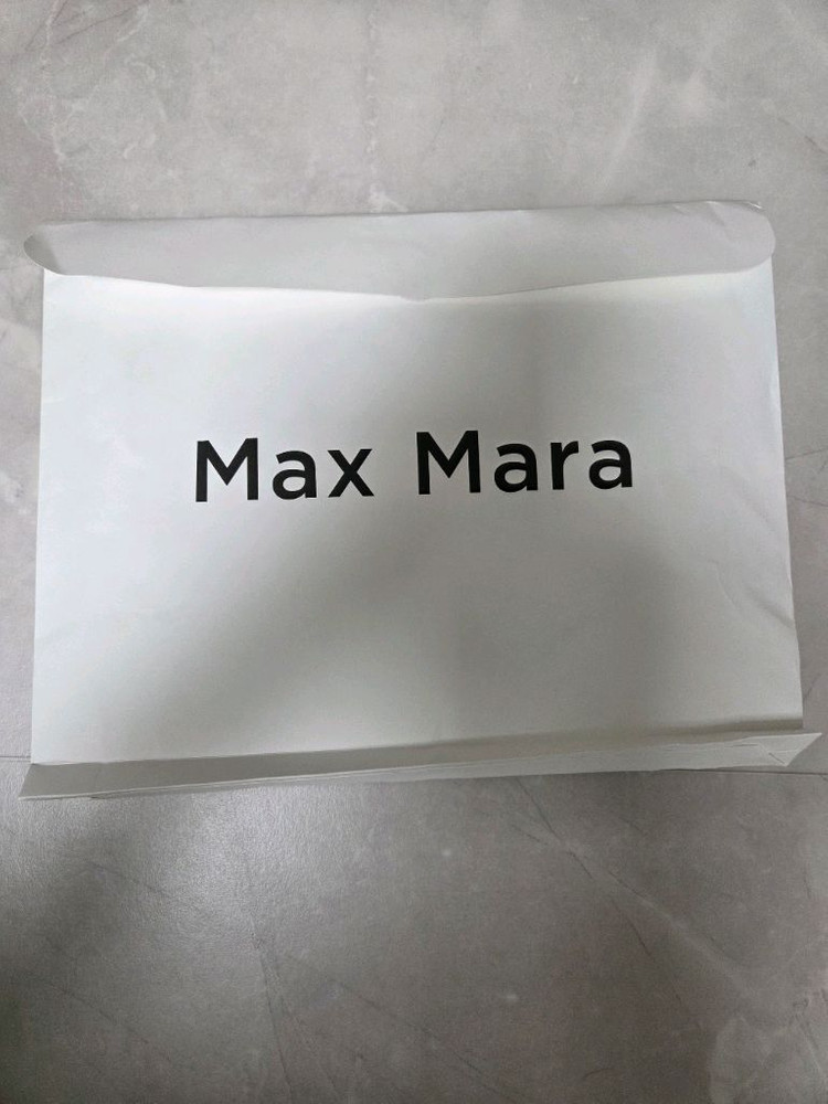 막스마라 비앙코 도나 레이스 폴로셔츠ㅡ정품 새상품 가격내림 이미지